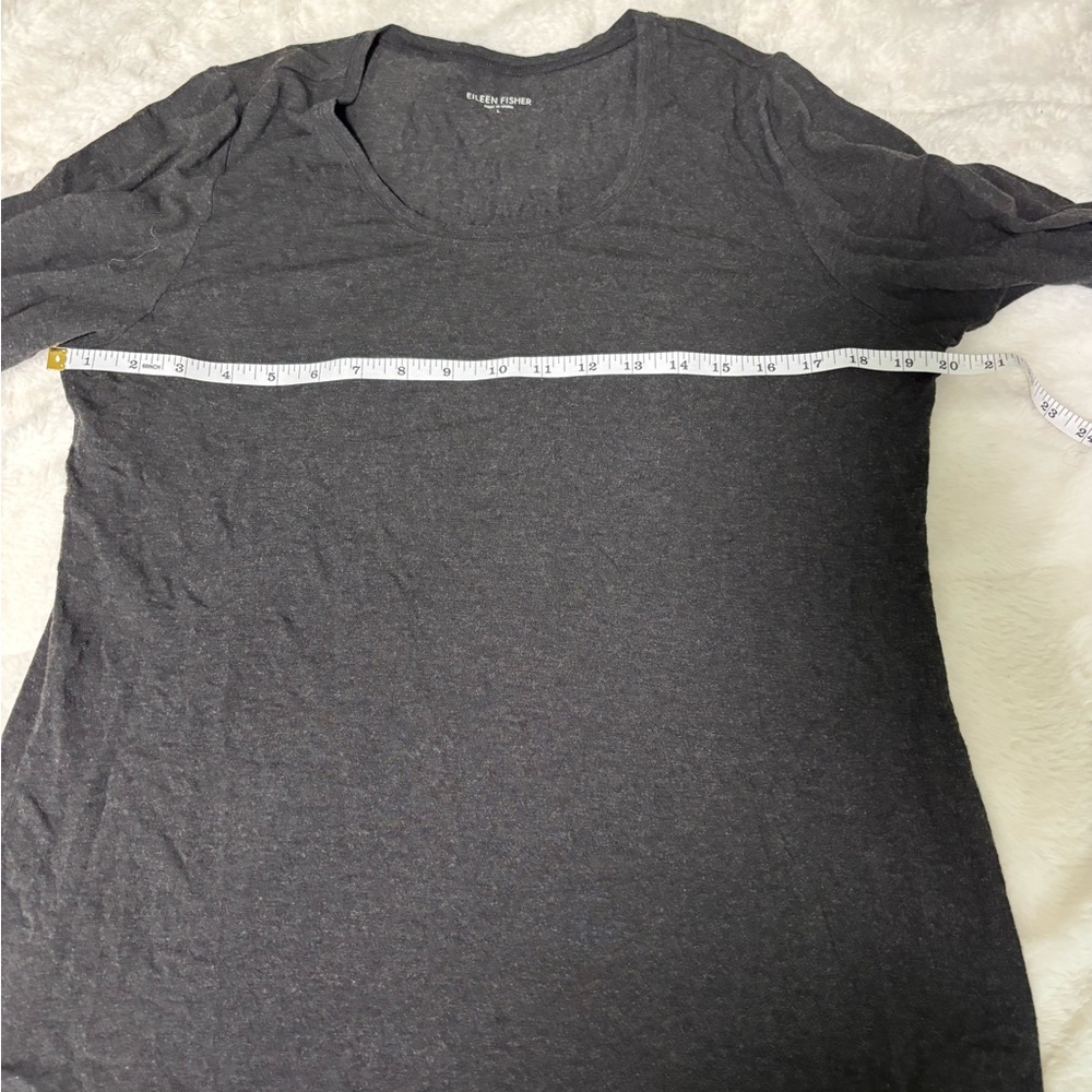 Eileen Fisher Charcoal Scoop Neck Long-Sleeve Quiet Luxury Basic Top - Picture 4 of 5